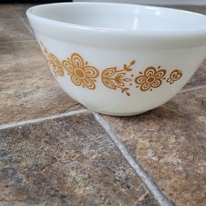 Pyrex Butterfly Gold